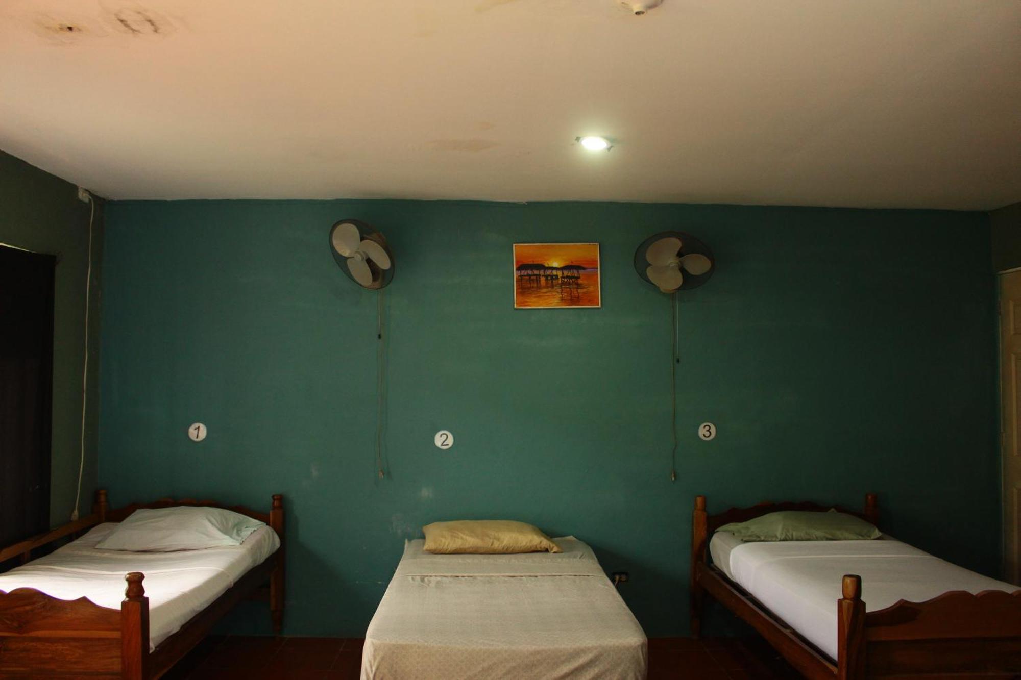 Hostal Casa Mauro 호텔 모요갈파 객실 사진