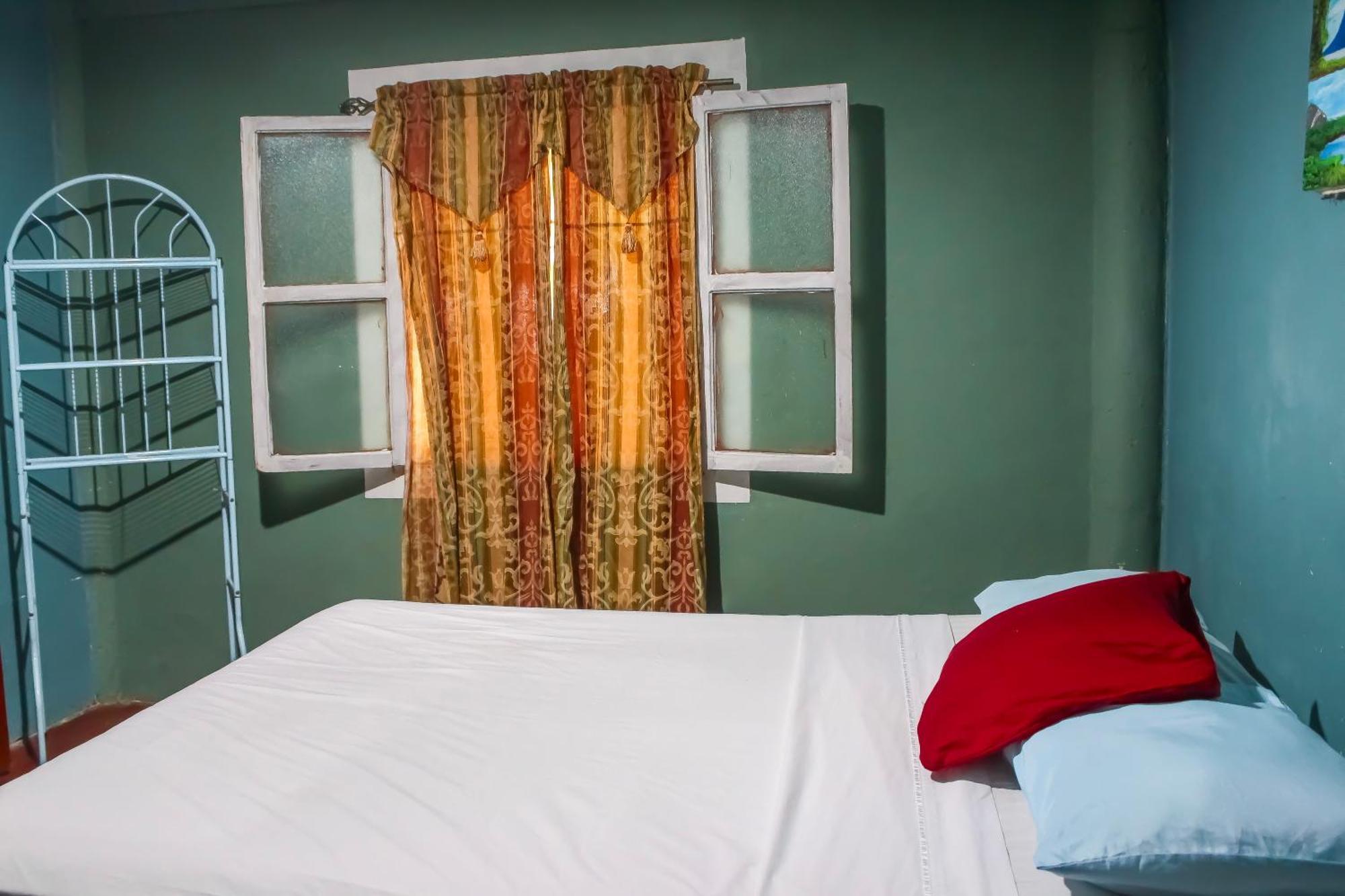 Hostal Casa Mauro 호텔 모요갈파 객실 사진